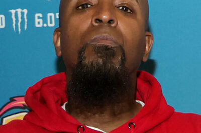 SHOCK: Tech N9ne tells details about his $3x relationship with his 7th grade teacher. Netizens are all excited when seeing these details “even better than a movie”/hi