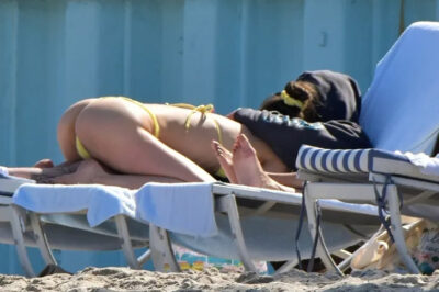 Pete Davidson and Elsie Hewitt Make All Internet Users Go Hot and Sweltering on South Florida Beach Because of These Actions/hi